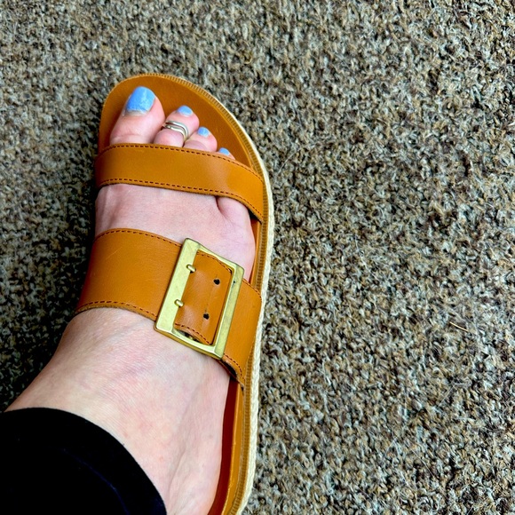 Sorel sandals - Picture 5 of 5